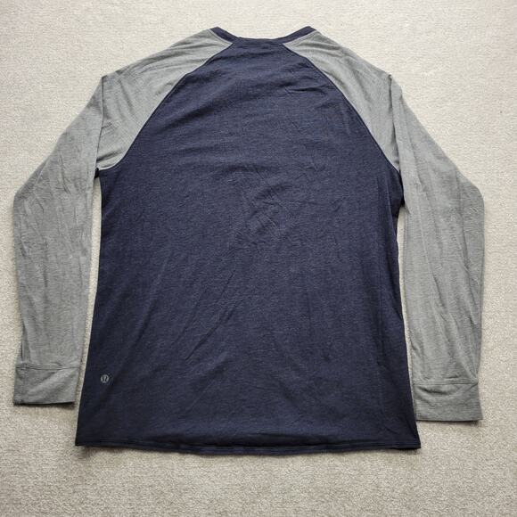 Lululemon Men’s Large Long Sleeve Athletic Shirt Navy Gray Raglan - Picture 2 of 6